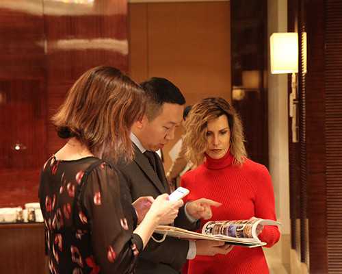 生殖科专家团队解析与高龄试管成功率影响因素